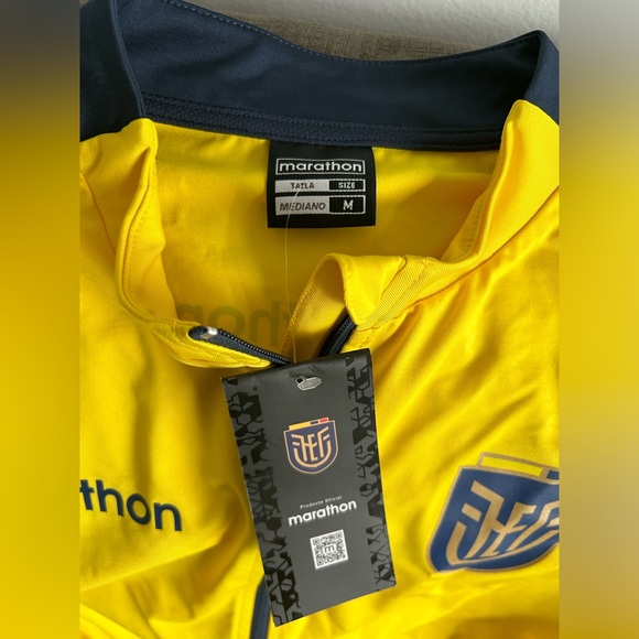 Marathon Authentic Ecuador National Team Soccer Yellow Jacket Men’s Sz: M - Picture 3 of 5